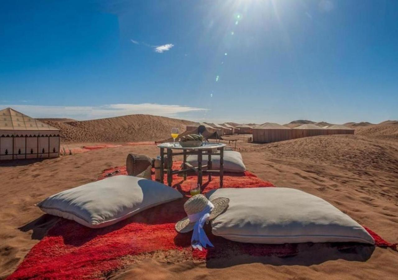 Hotel Amazing Luxury Camp Merzouga Esterno foto